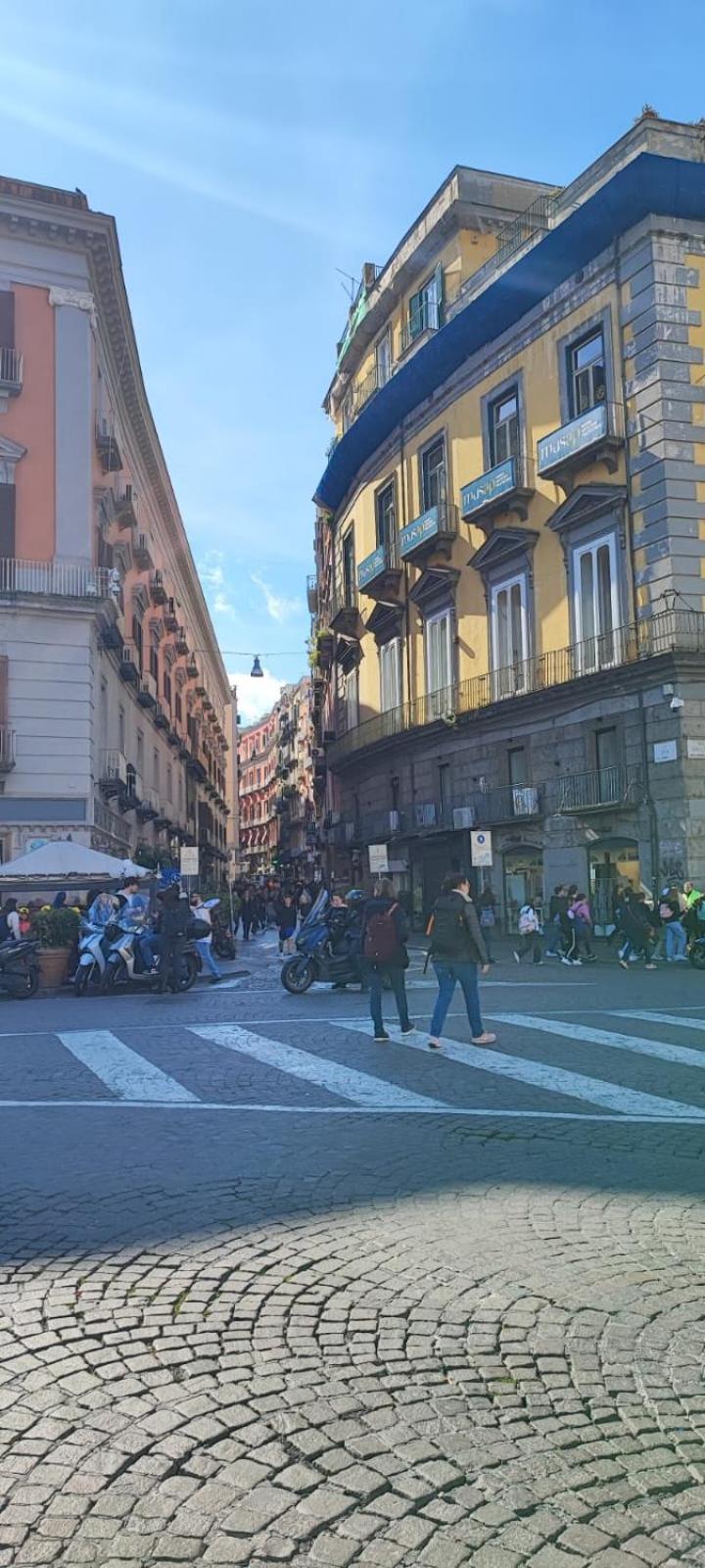 La Chicca Appartamento Intero Nei Quartieri Spagnoli Naples Extérieur photo